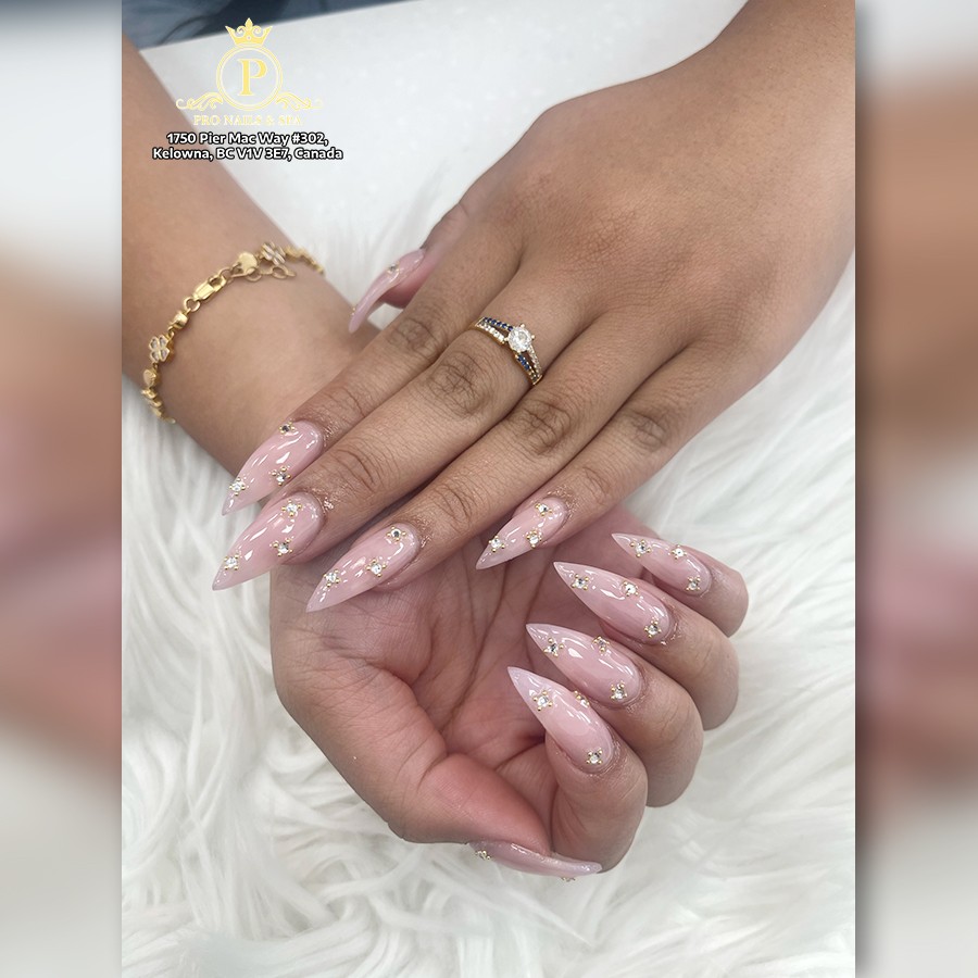Pro Nails & Spa